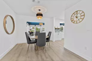 6410 38th Ave Cir W, Bradenton, FL 34209 - Photo 7