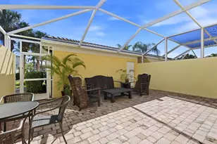 1572 Ernesto Dr, Sarasota, FL 34238 - Photo 17