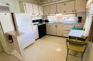 1805 Pennsylvania Ave, Bradenton, FL 34207 - Photo 11