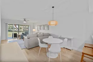 433 Cerromar Ln, Venice, FL 34293 - Photo 17