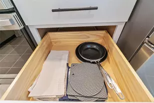 433 Cerromar Ln, Venice, FL 34293 - Photo 15