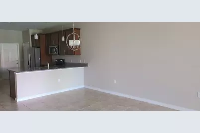 18884 Lanuvio Street, Venice, FL 34293 - Photo 5