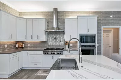 702 Woodview Way, Bradenton, FL 34212 - Photo 17