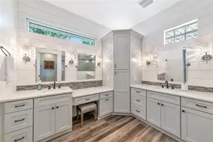 702 Woodview Way, Bradenton, FL 34212 - Photo 37