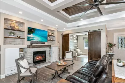 702 Woodview Way, Bradenton, FL 34212 - Photo 7