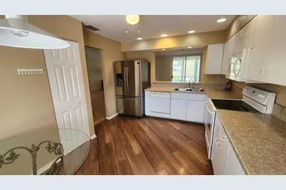 6101 34th Street W #10A, Bradenton, FL 34210 - Photo 9
