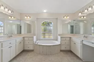 3048 Kalsted St, North Port, FL 34288 - Photo 15