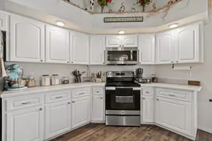 3048 Kalsted St, North Port, FL 34288 - Photo 19