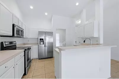 4921 Thames Lane, Sarasota, FL 34238 - Photo 13