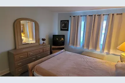 320 Barcelona Drive #320, Bradenton, FL 34210 - Photo 11