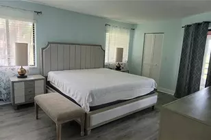 320 Barcelona Dr, Bradenton, FL 34210 - Photo 7