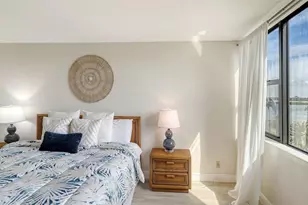 5855 Midnight Pass Rd, Sarasota, FL 34242 - Photo 23