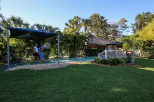 5669 Ashton Lake Dr, Sarasota, FL 34231 - Photo 29