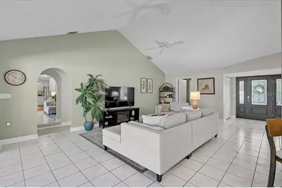 18380 Robinson Avenue, Port Charlotte, FL 33948 - Photo 15