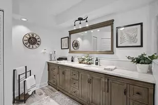 18380 Robinson Ave, Port Charlotte, FL 33948 - Photo 23