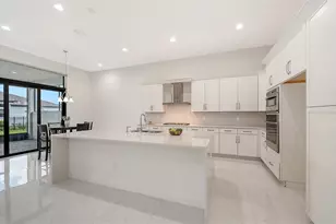 8950 Baroque Ter, Sarasota, FL 34240 - Photo 13