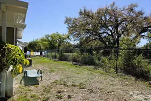 3218 Oakwood Blvd S, Sarasota, FL 34237 - Photo 33