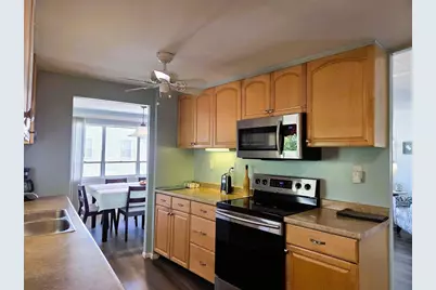 3218 Oakwood Boulevard S, Sarasota, FL 34237 - Photo 11