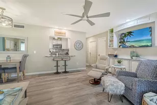 712 White Pine Tree Rd, Venice, FL 34285 - Photo 5