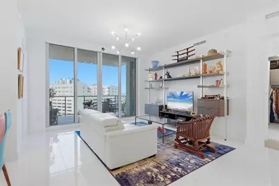 111 S Pineapple Avenue #811, Sarasota, FL 34236 - Photo 9