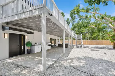 2655 Bay Street #2, Sarasota, FL 34237 - Photo 7