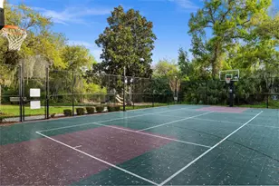 5326 Napa Dr, Sarasota, FL 34243 - Photo 51