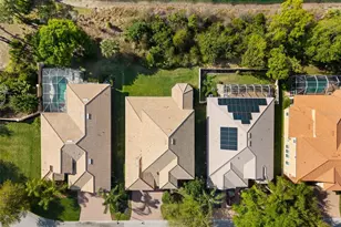 5326 Napa Dr, Sarasota, FL 34243 - Photo 53