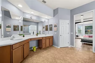 5326 Napa Dr, Sarasota, FL 34243 - Photo 25