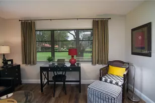 5635 Golf Pointe Dr, Sarasota, FL 34243 - Photo 19