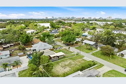 2360 Loma Linda Street, Sarasota, FL 34239 - Photo 5