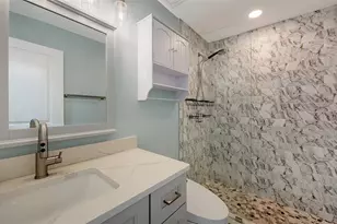 131 Whispering Sands Cir, Sarasota, FL 34242 - Photo 29