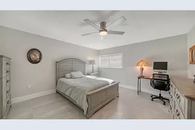 131 Whispering Sands Circle #V33, Sarasota, FL 34242 - Photo 21