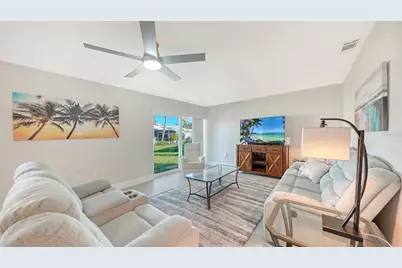 131 Whispering Sands Circle #V33, Sarasota, FL 34242 - Photo 11