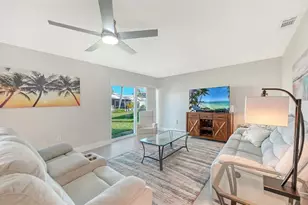 131 Whispering Sands Cir, Sarasota, FL 34242 - Photo 11