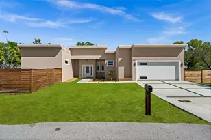 2311 Sandrala Dr, Sarasota, FL 34231 - Photo 1