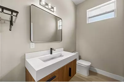 2311 Sandrala Drive, Sarasota, FL 34231 - Photo 31