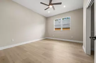 2311 Sandrala Dr, Sarasota, FL 34231 - Photo 25