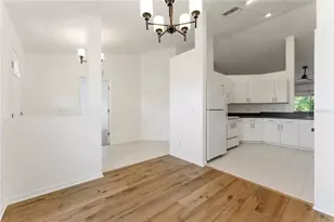 6523 65th Ave Dr E, Bradenton, FL 34203 - Photo 5