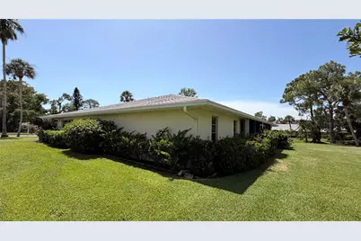 4103 Center Gate Boulevard #2, Sarasota, FL 34233 - Photo 33