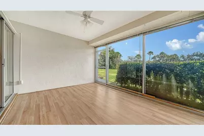 4103 Center Gate Boulevard #2, Sarasota, FL 34233 - Photo 15