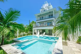 332 Avenida De Mayo, Sarasota, FL 34242 - Photo 41