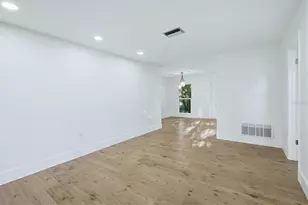 3504 38th St W, Bradenton, FL 34205 - Photo 11