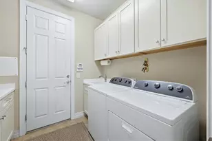 6124 Abaco Dr, Sarasota, FL 34238 - Photo 29