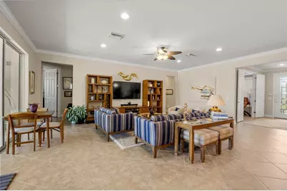 6124 Abaco Drive, Sarasota, FL 34238 - Photo 11