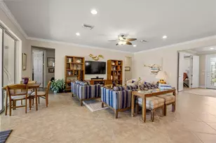 6124 Abaco Dr, Sarasota, FL 34238 - Photo 11