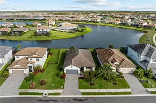 15885 Islandwalk Ave, Bradenton, FL 34211 - Photo 47