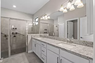 15885 Islandwalk Ave, Bradenton, FL 34211 - Photo 29