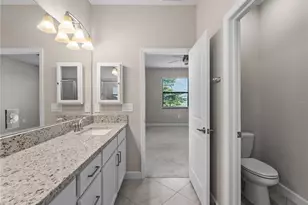 15885 Islandwalk Ave, Bradenton, FL 34211 - Photo 31