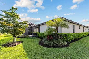 15885 Islandwalk Ave, Bradenton, FL 34211 - Photo 43