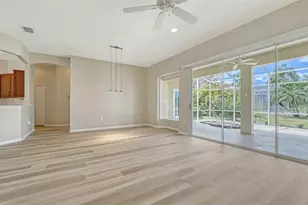 5939 Sandstone Ave, Sarasota, FL 34243 - Photo 9